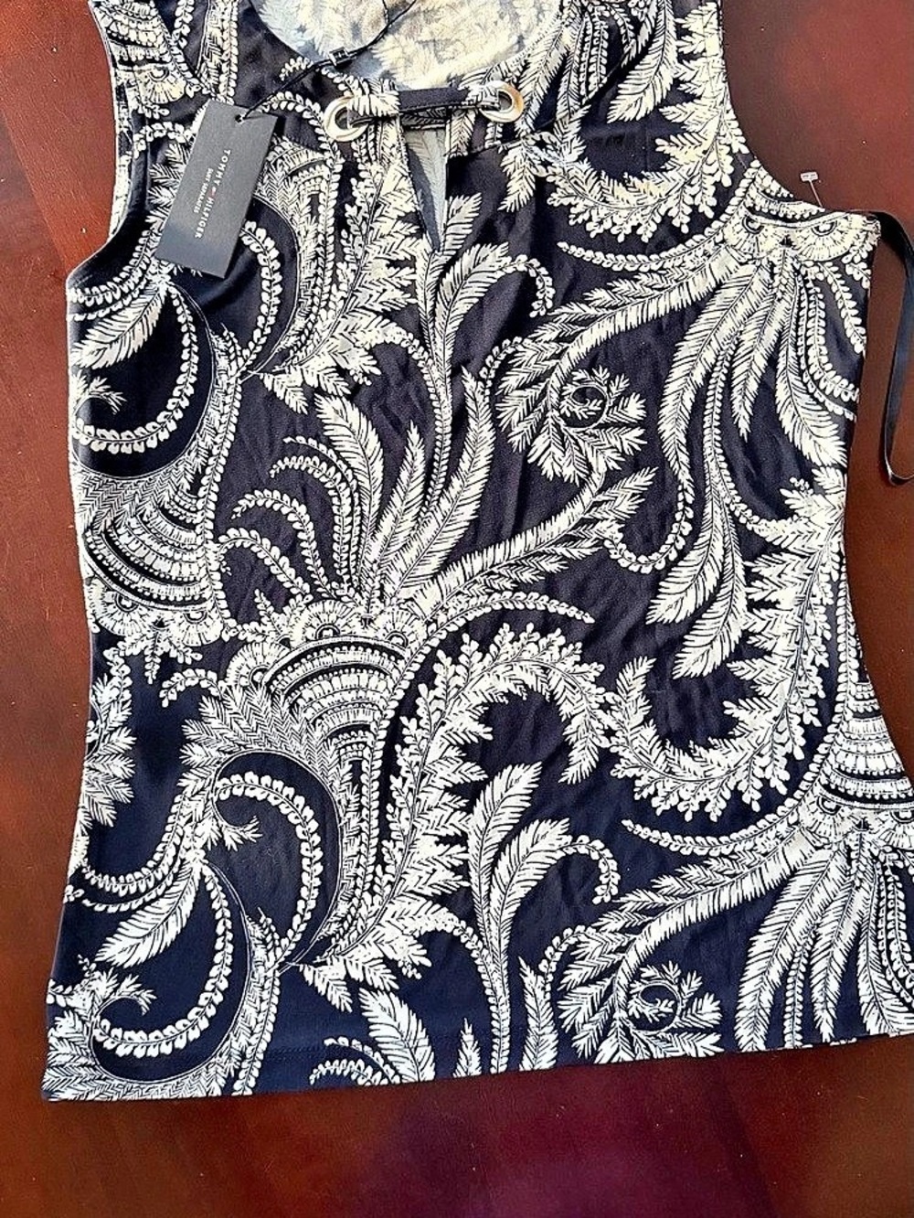 Tommy Hilfiger Paisley Print Sleeveless Ruffle Neck Blouse Blue & White Small